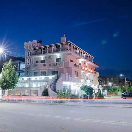 DEA Hotel 2002 Korce Exterior foto